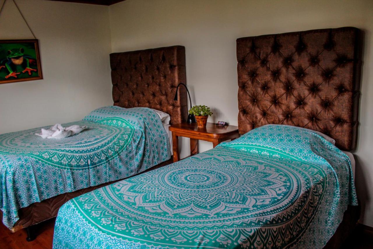 Luna Inn B&B Ciudad Cariari Екстериор снимка
