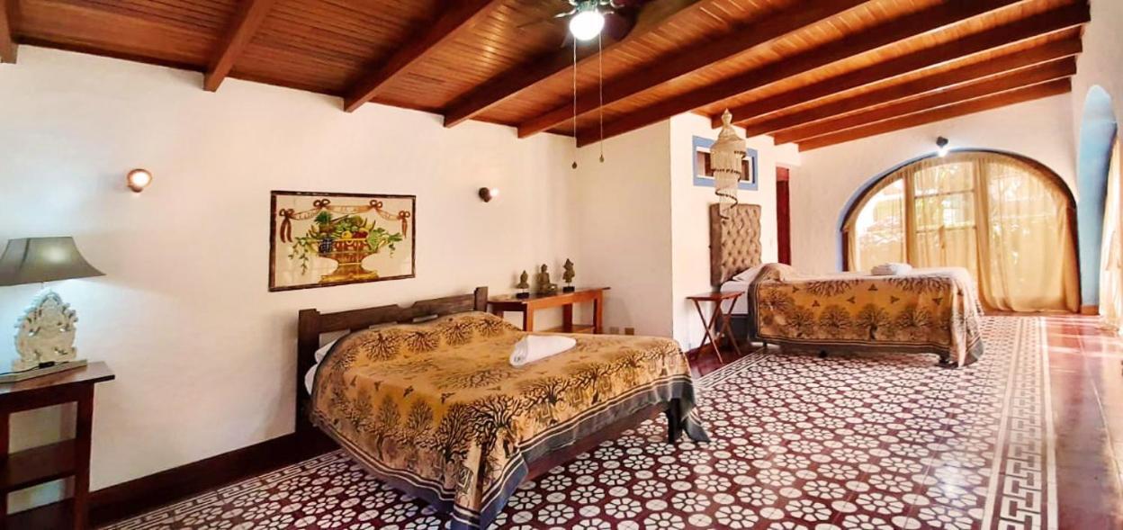 Luna Inn B&B Ciudad Cariari Екстериор снимка