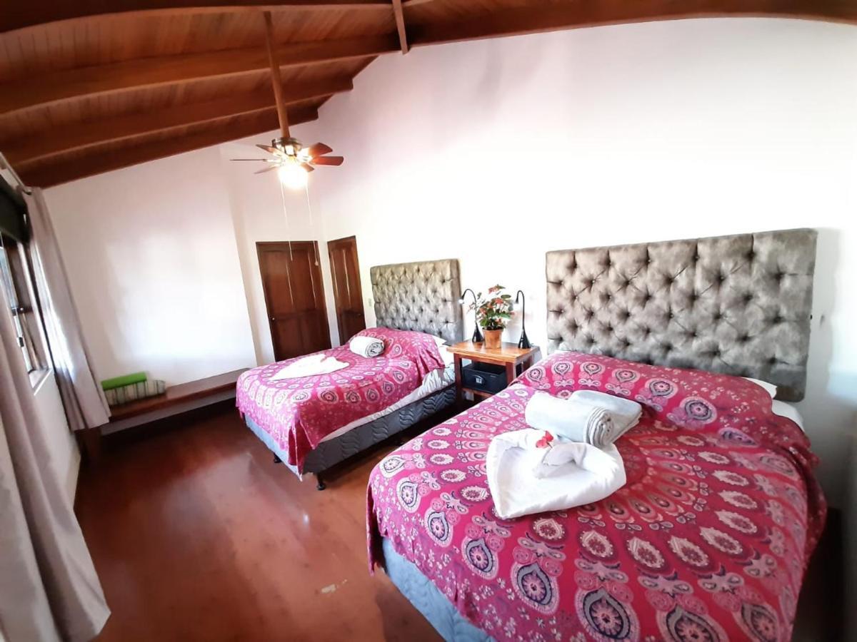 Luna Inn B&B Ciudad Cariari Екстериор снимка
